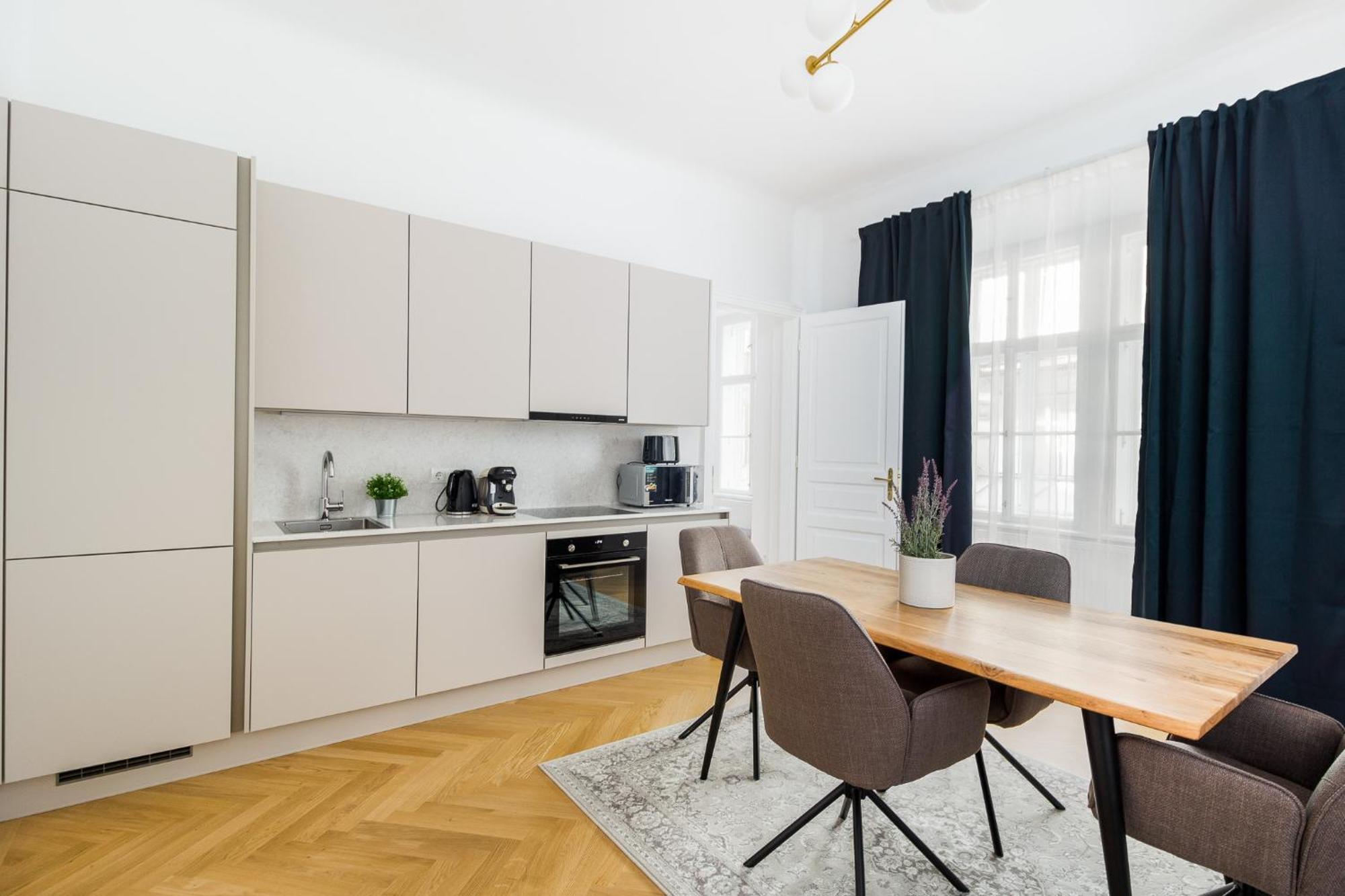 Apartment Ballgasse Luxury Wina Bagian luar foto